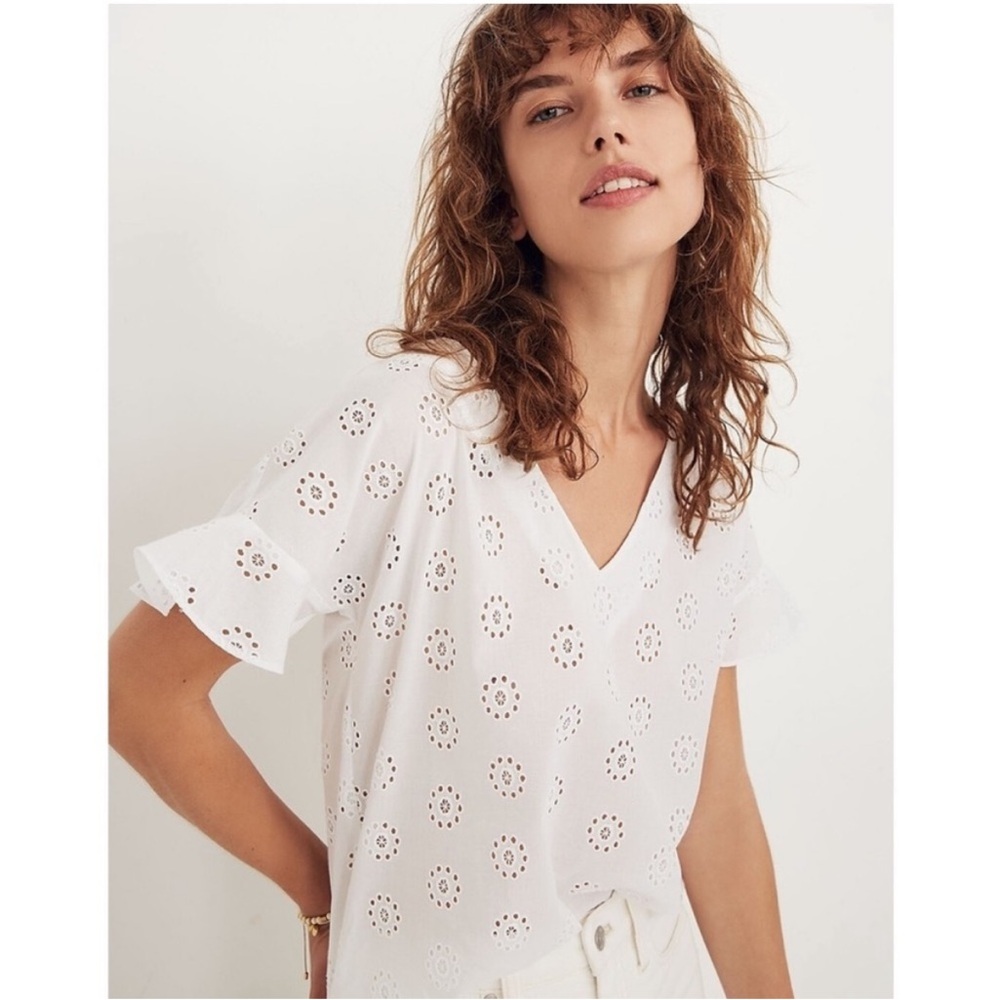 Madewell Sundrift Eyelet Ruffle V-Neck Top Size Small